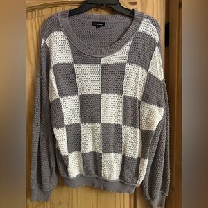 Blu Pepper Gray and Cream Checkered Sweater